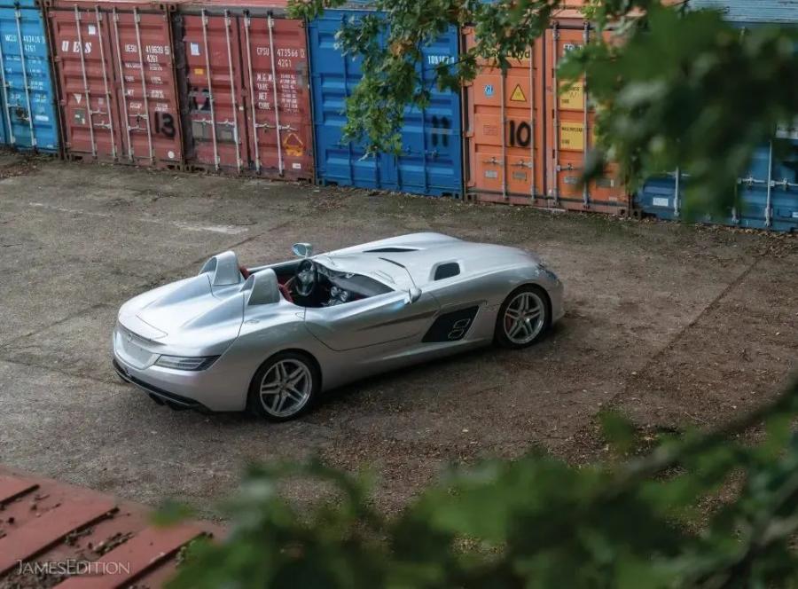  Mercedes-Benz SLR McLaren Stirling Moss (Z199) 2010 года  (фото 2 из 5)